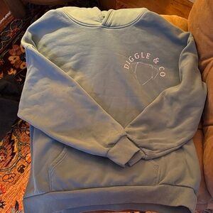 Diggle & Co Green Sweatshirt